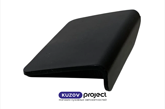 Заглушка переднего бампера под буксировочный крюк Nissan Almera RUS 2012-2019 (SAT)